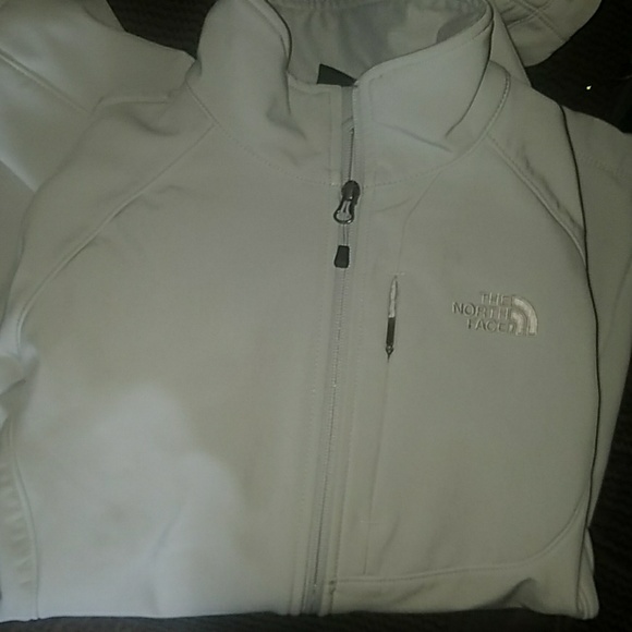 North face jacket NEW - Picture 2 of 7